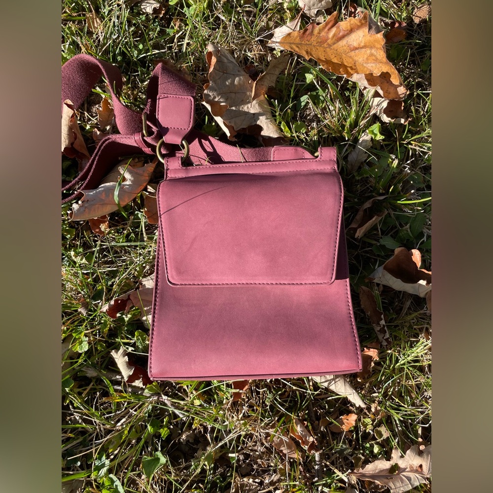 Universal Thread Maroon Shoulder Bag - image 4